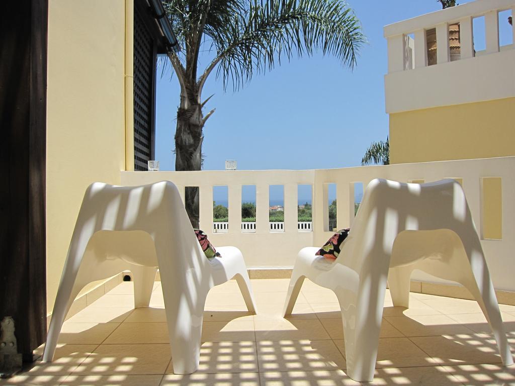 Villa Pandora - Angela&Michali Maleme Habitación foto